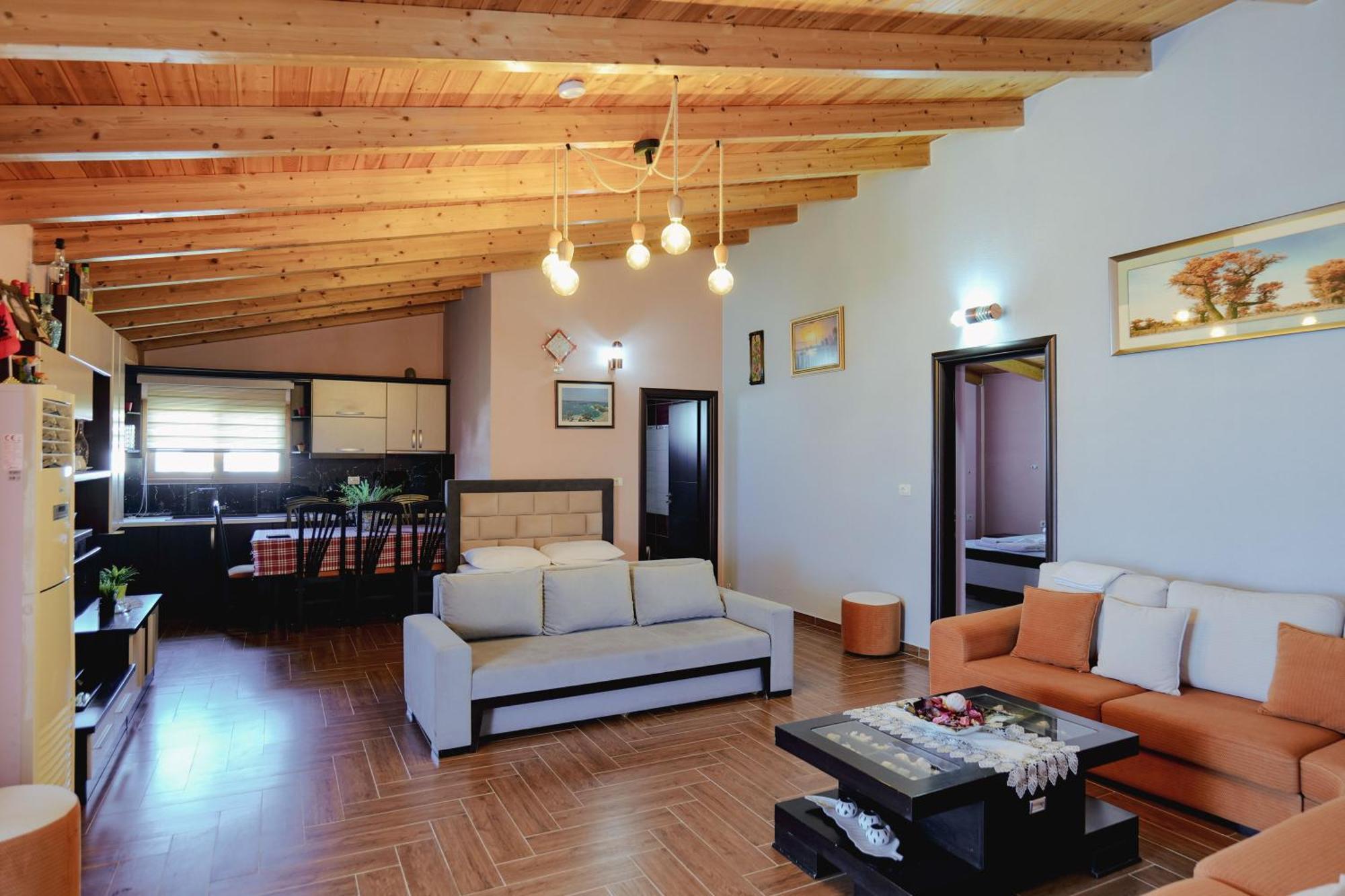Shpetimi Hotel