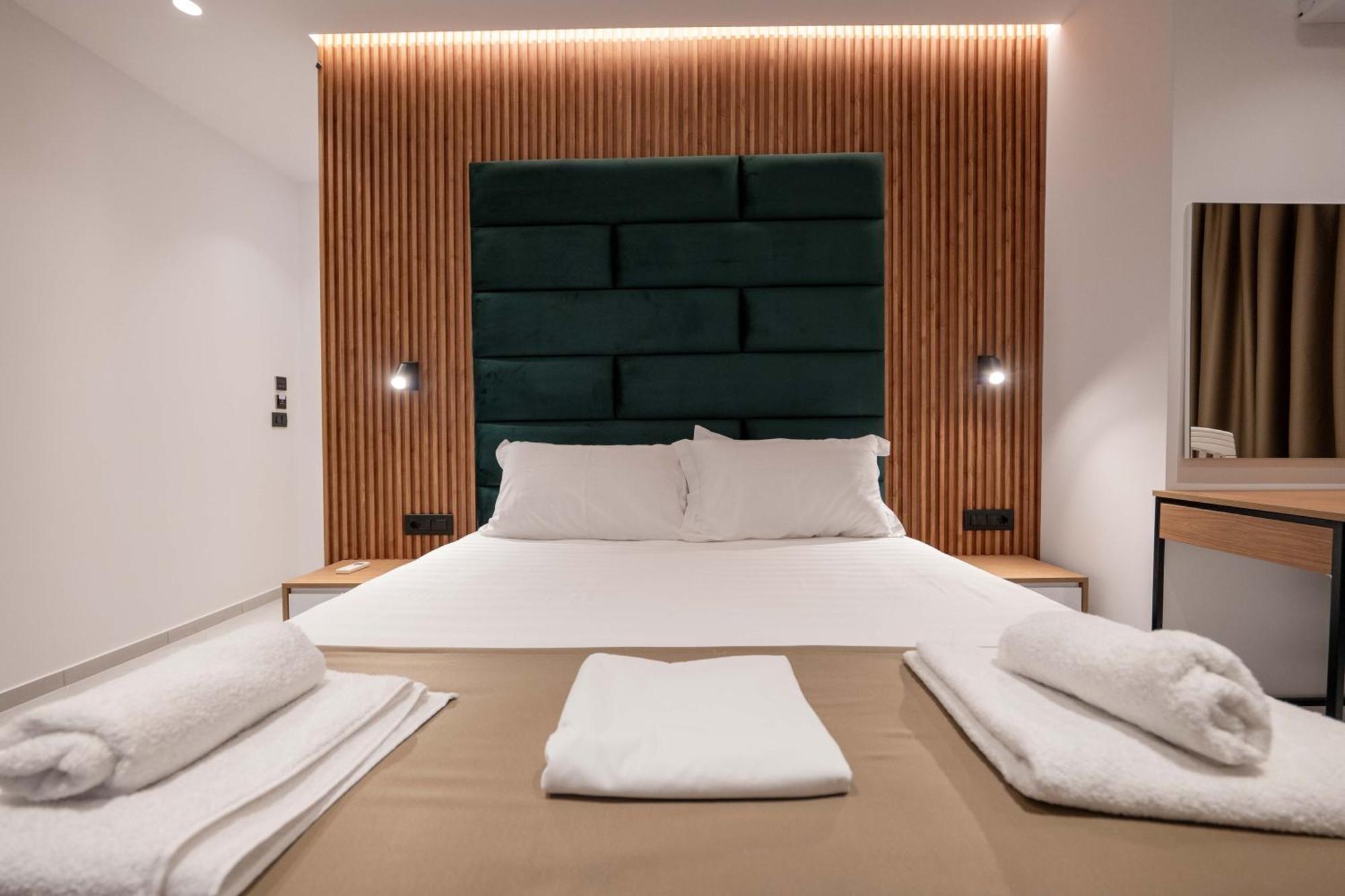 Shpetimi Hotel 3*